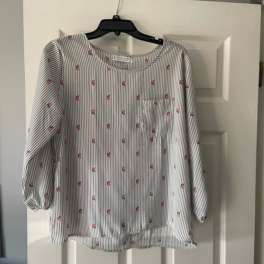 Jon & Anna Womens top